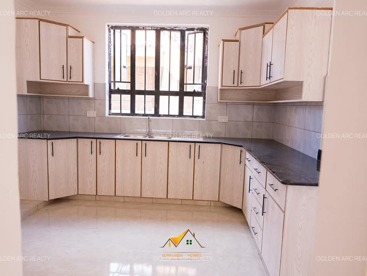 4 Bed Townhouse with En Suite in Ongata Rongai - 10