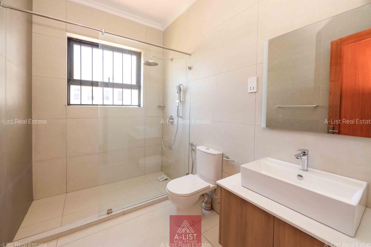 6 Bed Villa with En Suite at Kibagare Way - 11