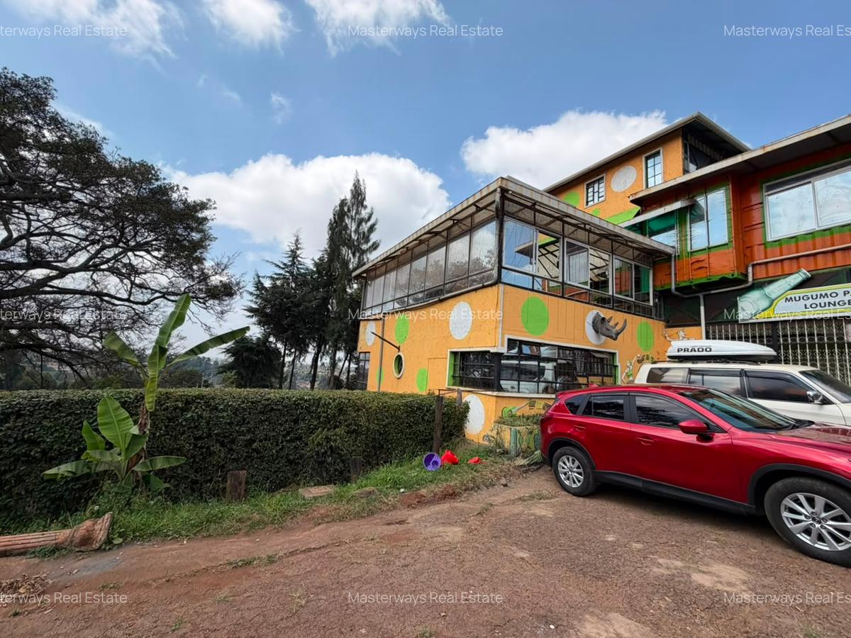 Commercial Property with Garden in Kikuyu Town - 13