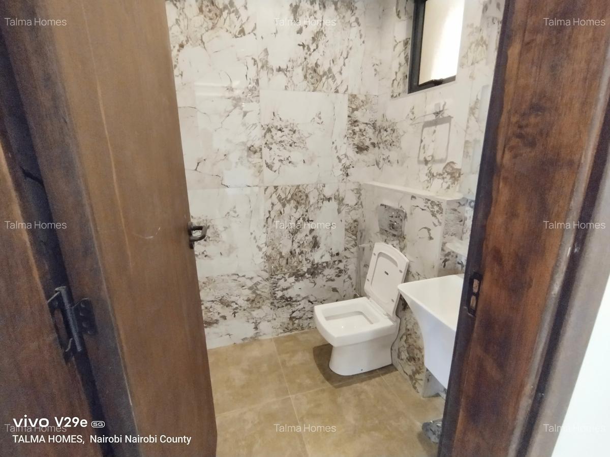 2 Bed Apartment with En Suite at Off Rhapta Road - 9