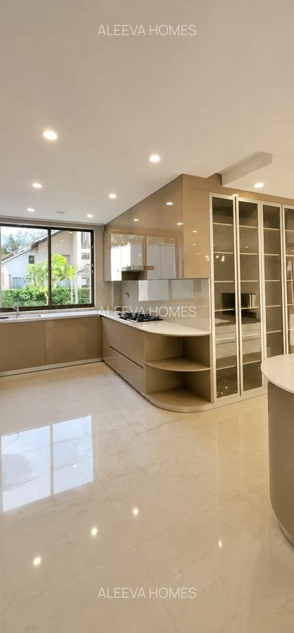 5 Bed Villa with En Suite in Karen - 8