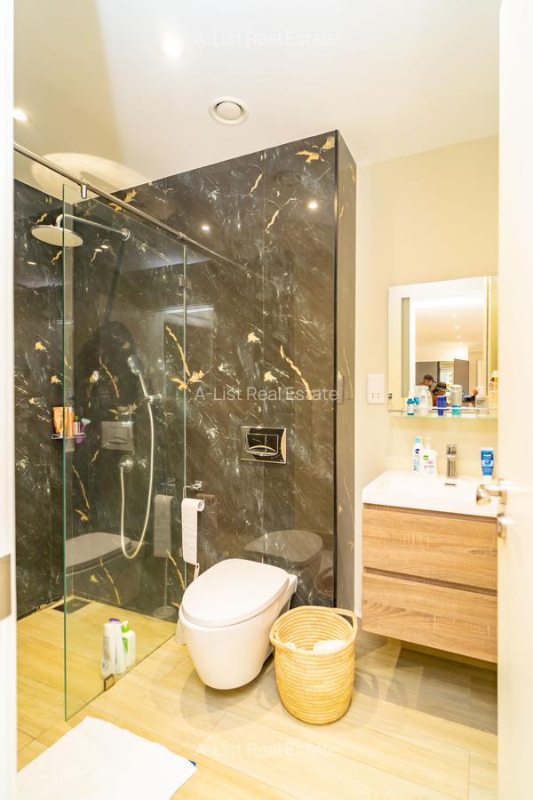Furnished 2 Bed Apartment with En Suite at Riverside Drive - 13
