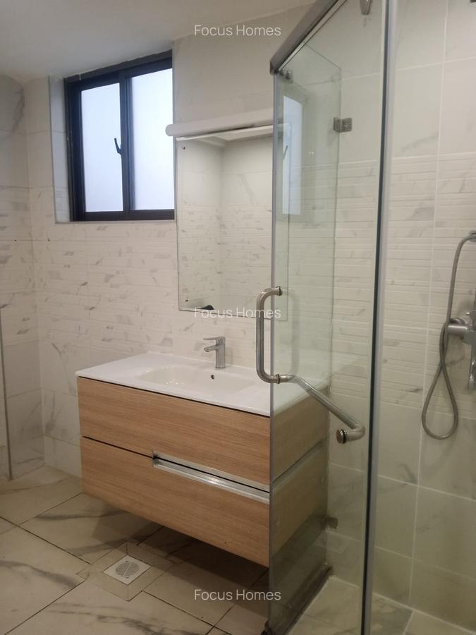4 Bed Apartment with En Suite in Lavington - 14