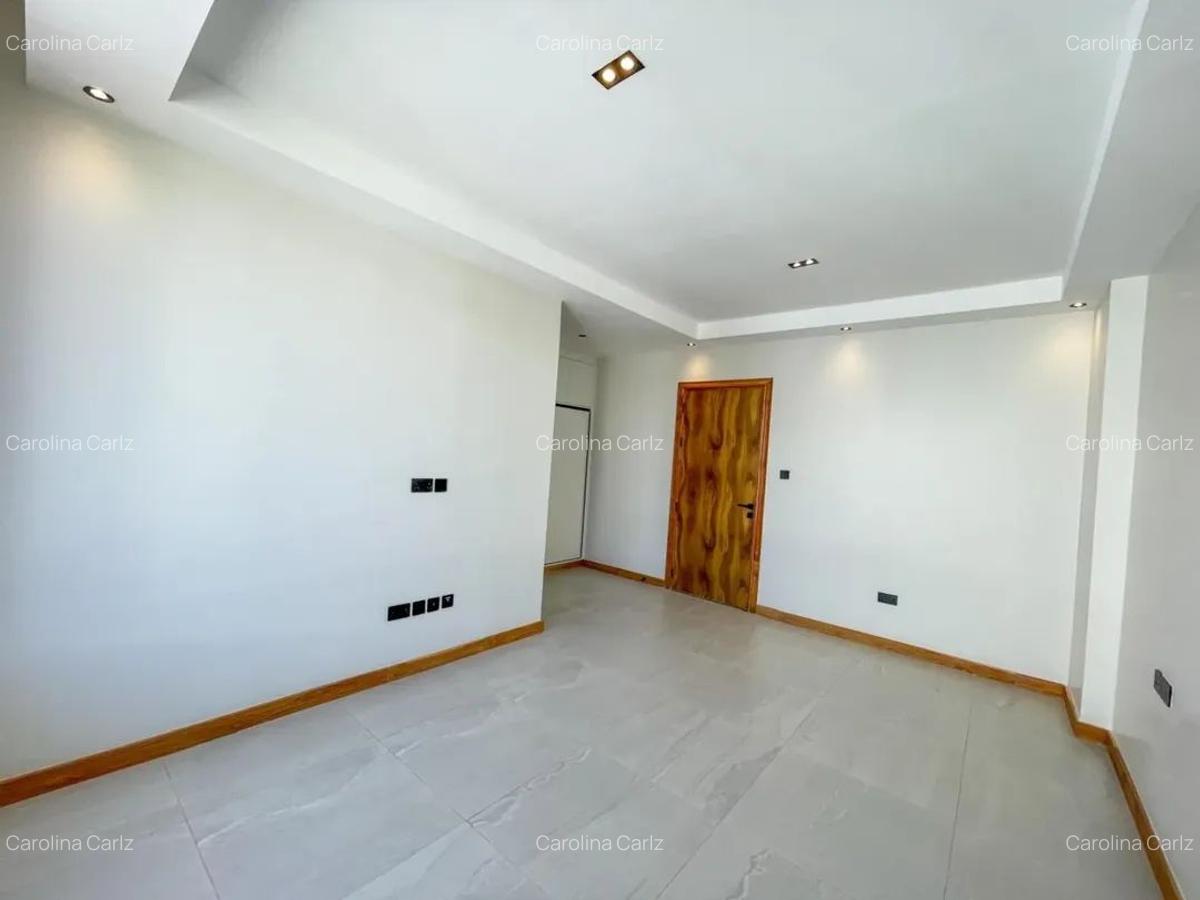 4 Bed Apartment with En Suite at Peponi Road - 8