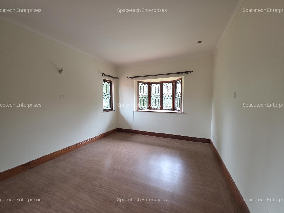 5 Bed House with En Suite in Gigiri - 15
