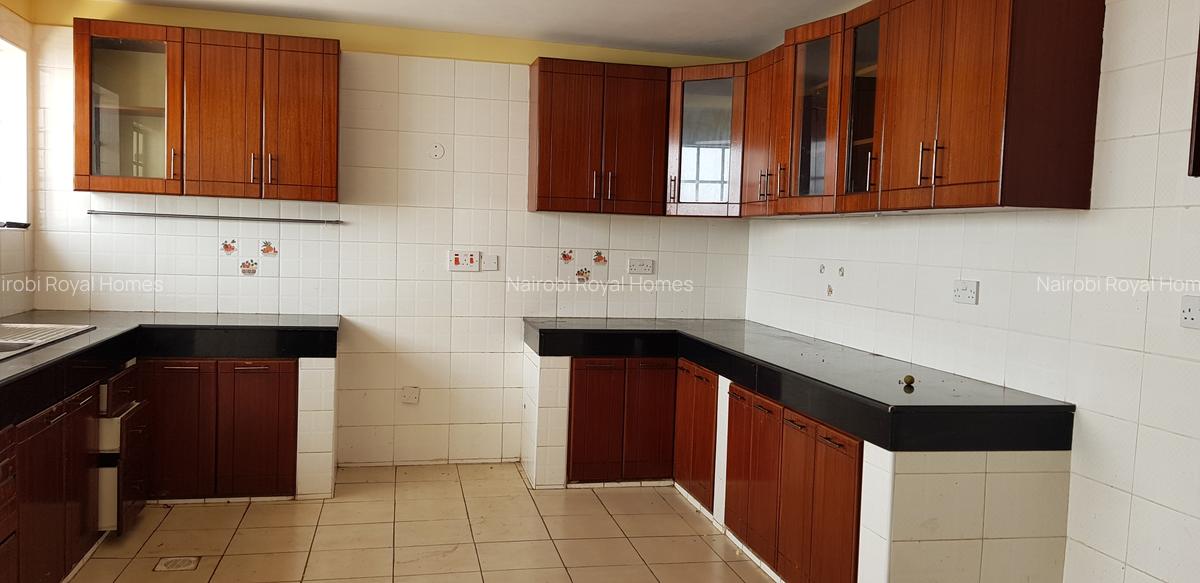 4 Bed Townhouse with En Suite at Westland School Lane - 9