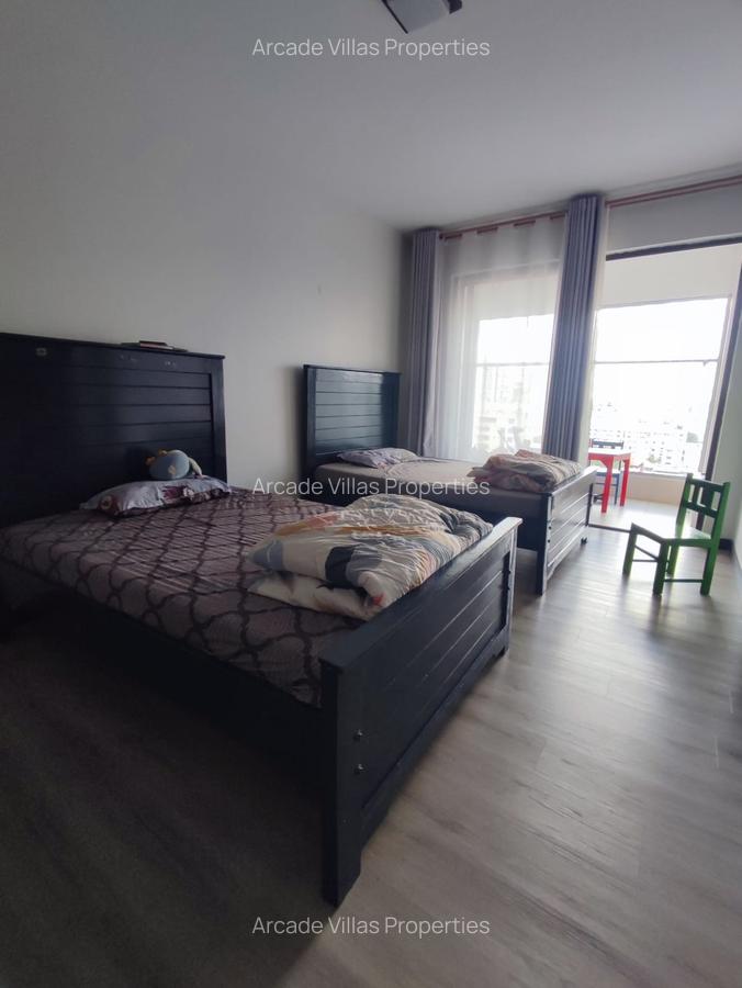 5 Bed Apartment with En Suite in Parklands - 9