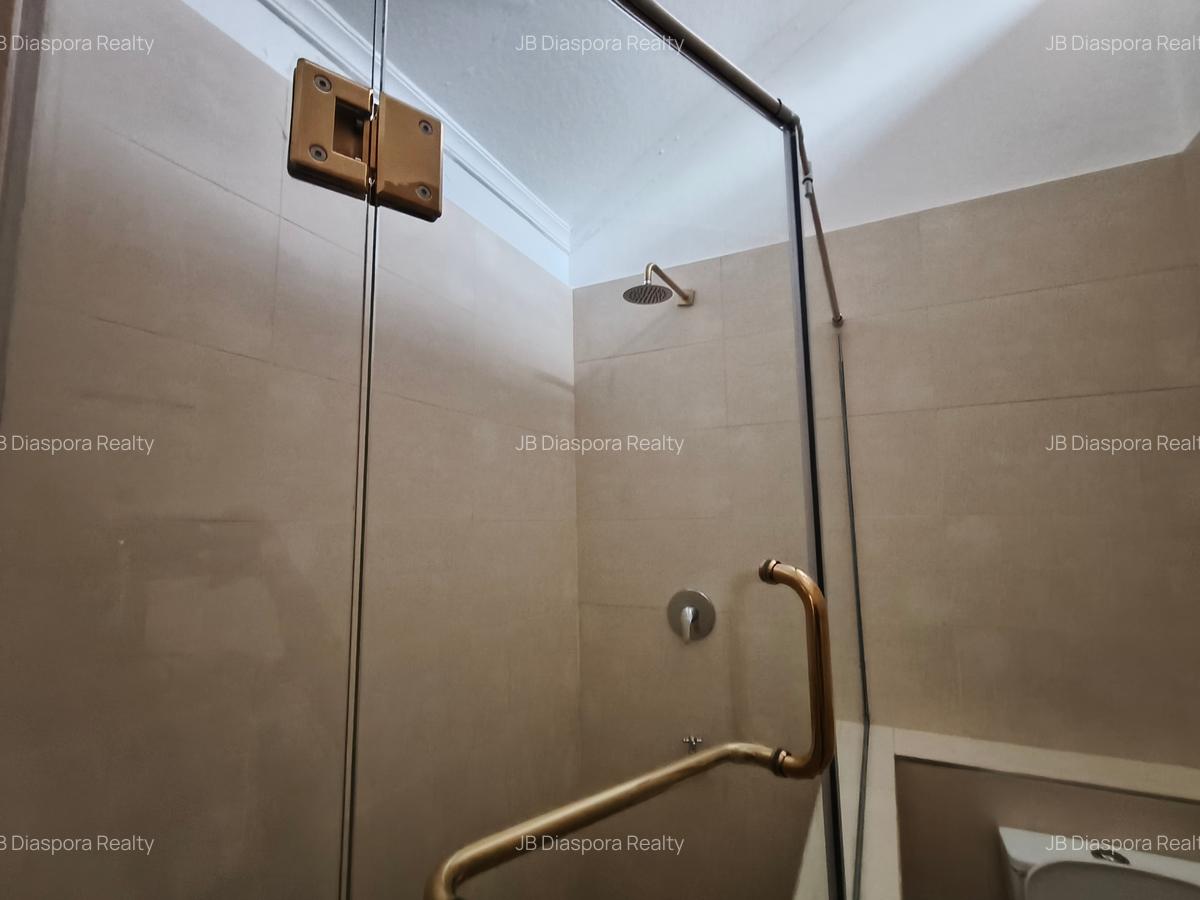 3 Bed Townhouse with En Suite at School Lane - 13