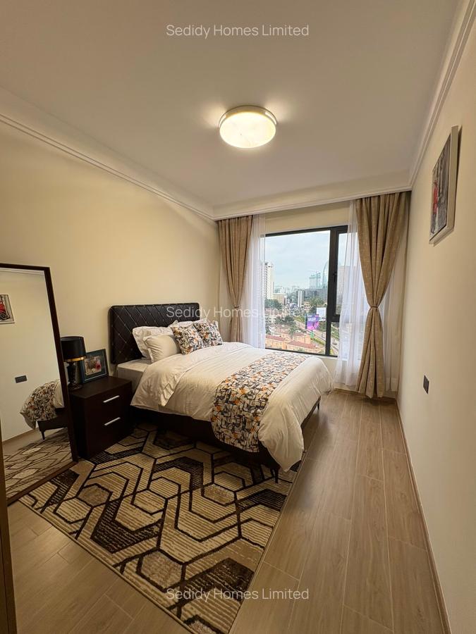 Serviced 1 Bed Apartment with En Suite in Riverside - 11