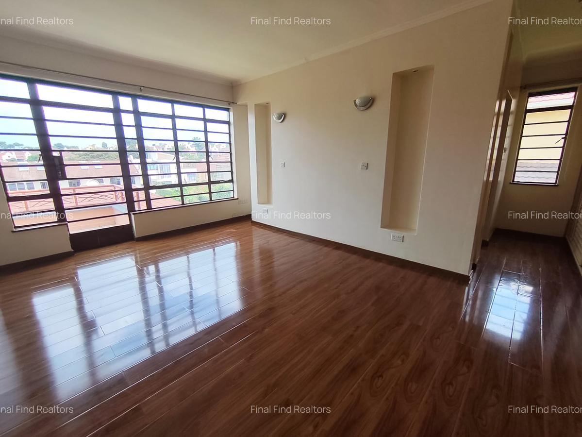 4 Bed Townhouse with En Suite in Runda - 11