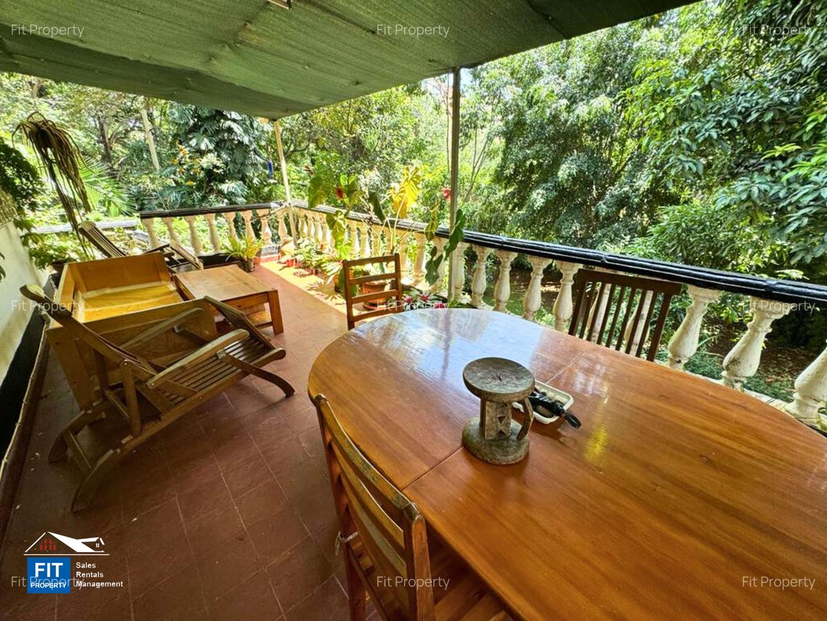 3 Bed House with Garden in Spring Valley - 6