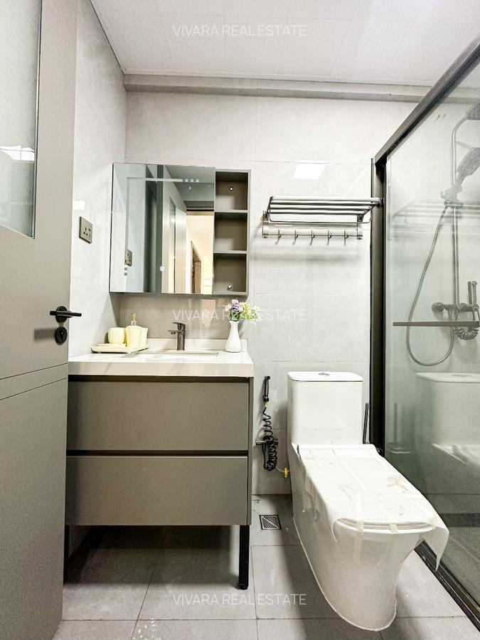2 Bed Apartment with En Suite in Kilimani - 4