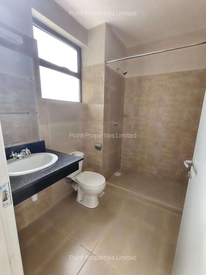 2 Bed Apartment with En Suite in Kitisuru - 12