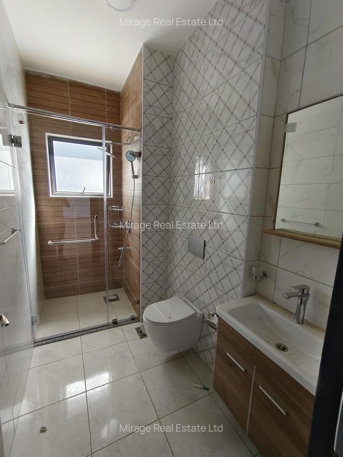 3 Bed Apartment with En Suite in Lavington - 14