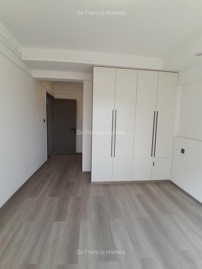 Serviced 3 Bed Apartment with En Suite at Valley Arcade - 2