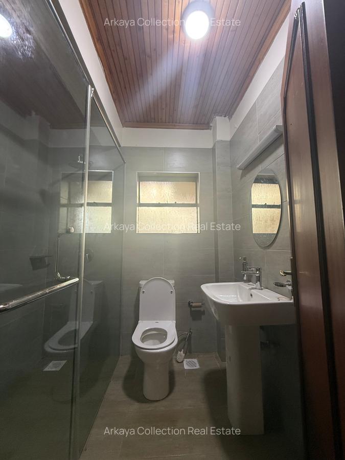 4 Bed House in Runda - 9