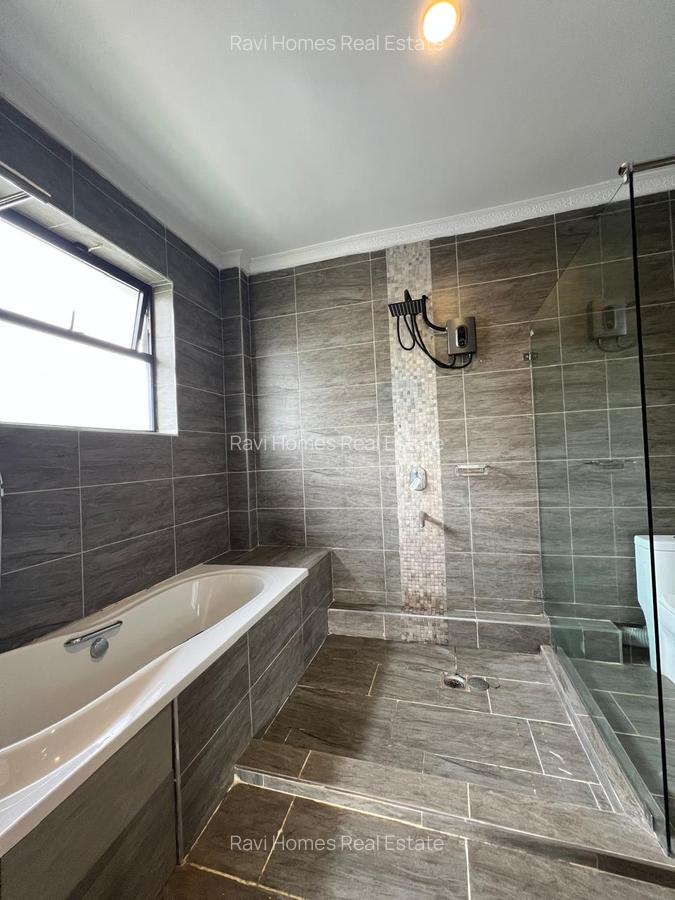 5 Bed Villa with En Suite in Muthaiga - 10