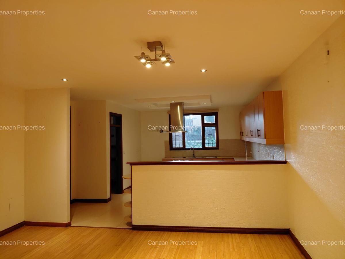 Serviced 3 Bed Apartment with En Suite in Riverside - 3