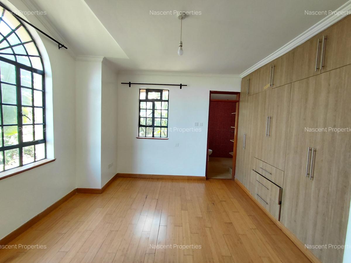 4 Bed Villa with En Suite in Runda - 13