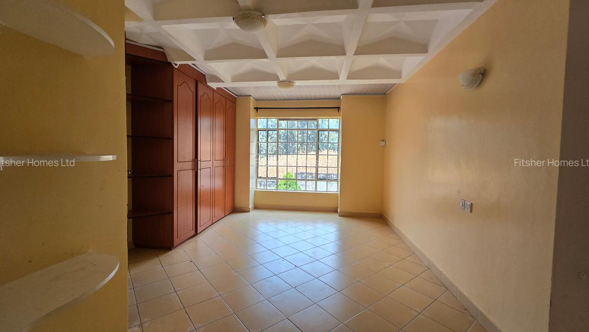 4 Bed House with En Suite in Kiambu Road - 10