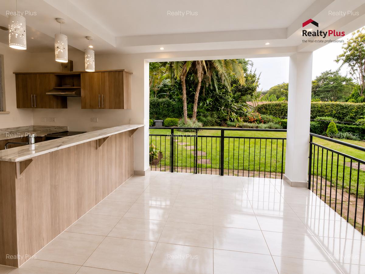 4 Bed House with En Suite at Loresho Crescent - 5