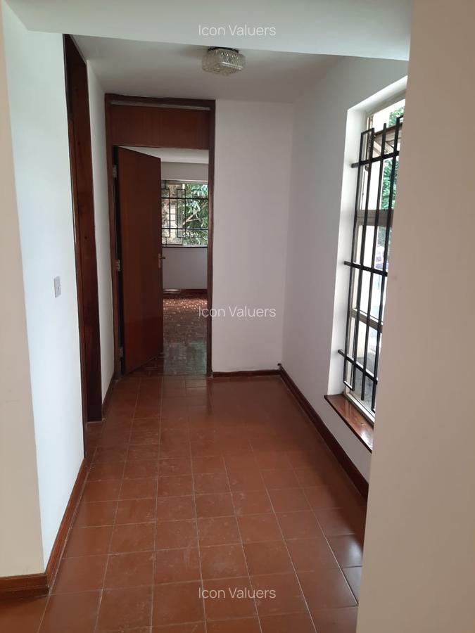 2,000 ft² Office with Service Charge Included at Nairobi - 6