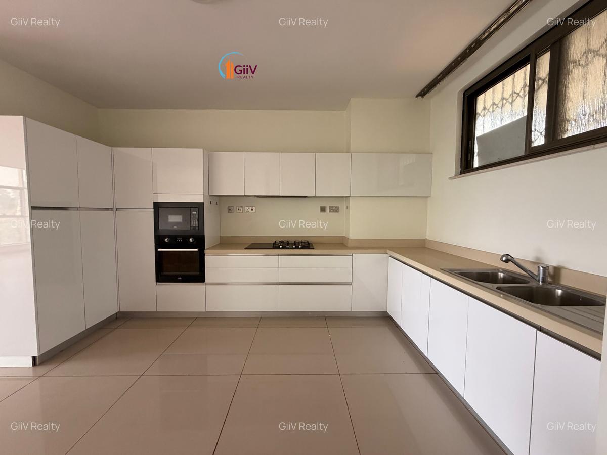 3 Bed Apartment with En Suite in Muthaiga - 15