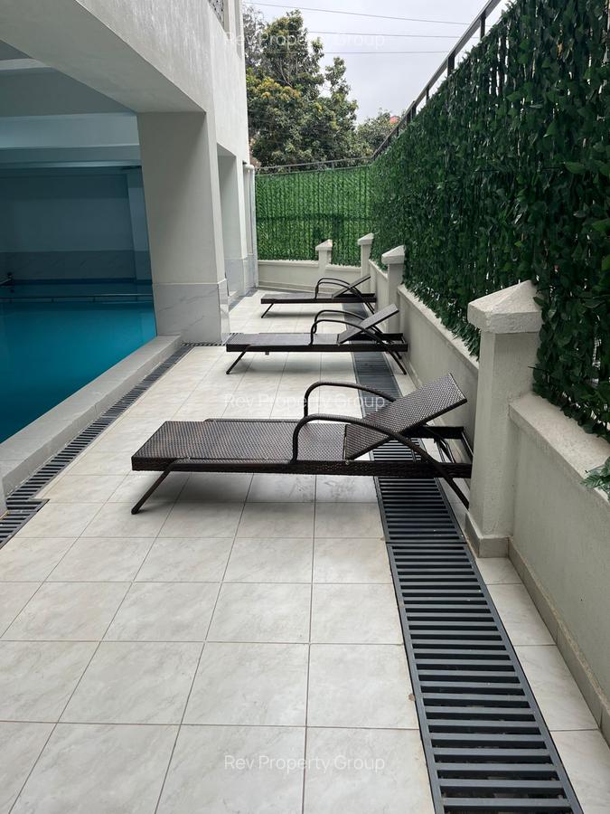 Serviced 2 Bed Apartment with En Suite in Lavington - 18