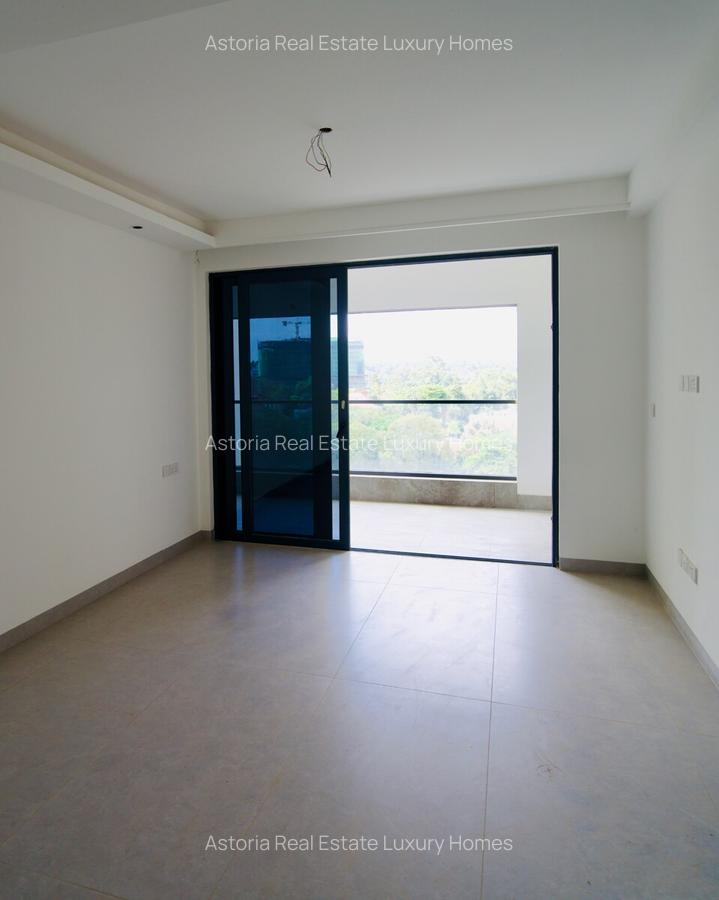 2 Bed Apartment with En Suite at 2026-401 - 10