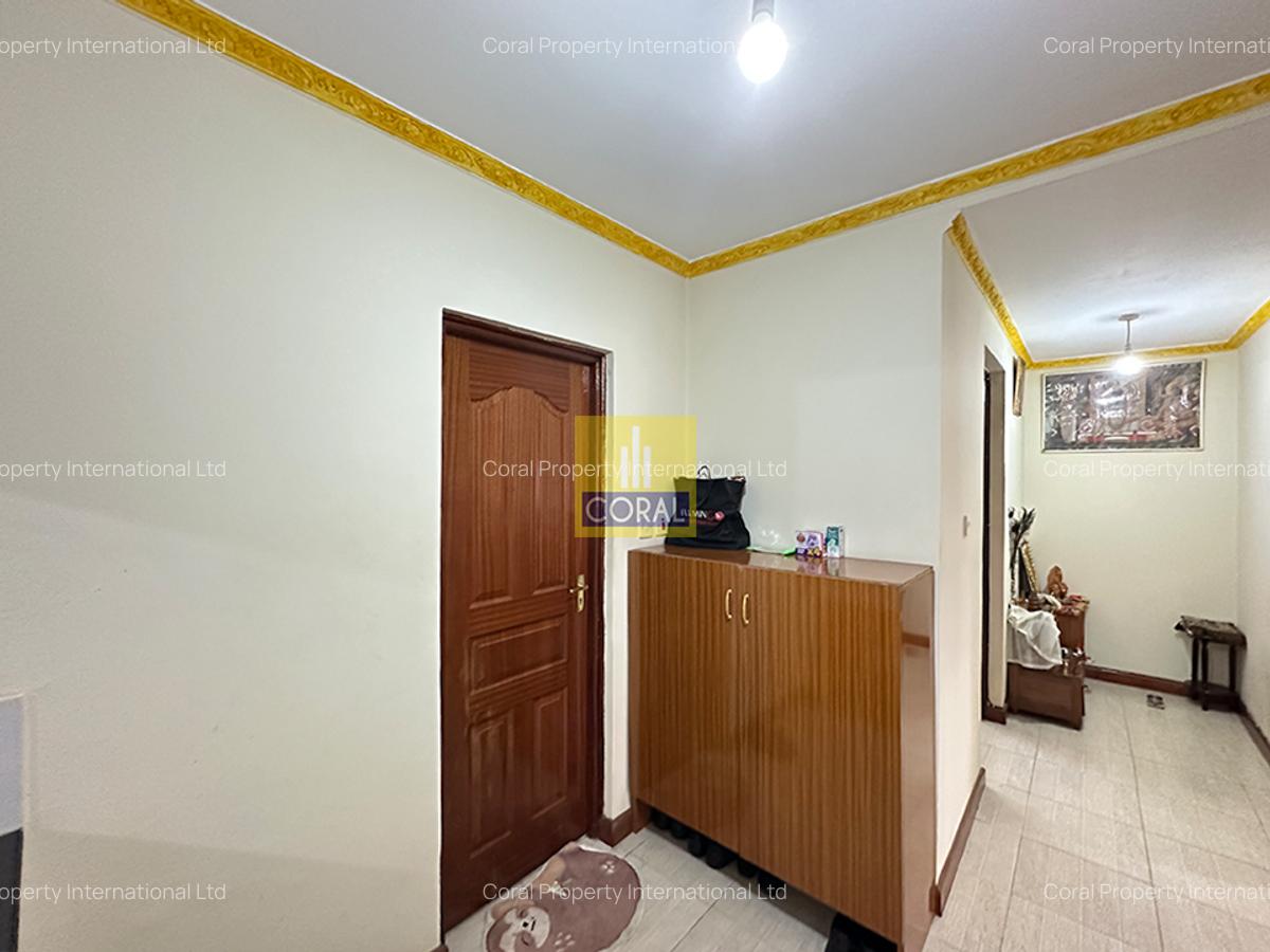 3 Bed Apartment in Parklands - 8