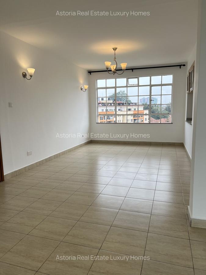 3 Bed Apartment with En Suite at 2026-438 - 3