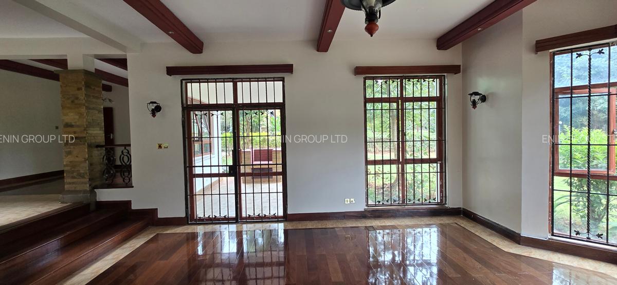 5 Bed Townhouse with En Suite at Runda - 4