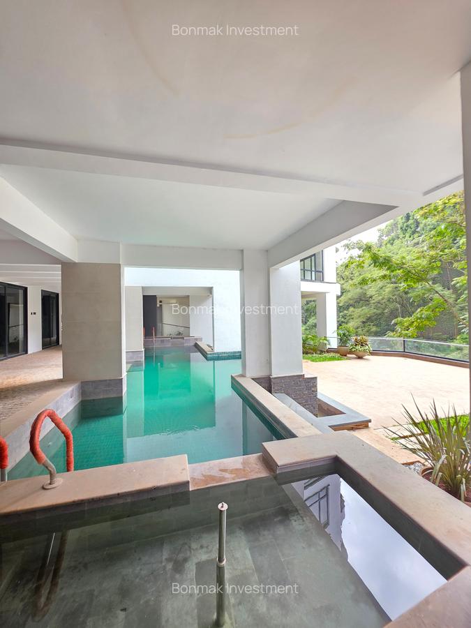 2 Bed Apartment with En Suite at Off Peponi Road - 3