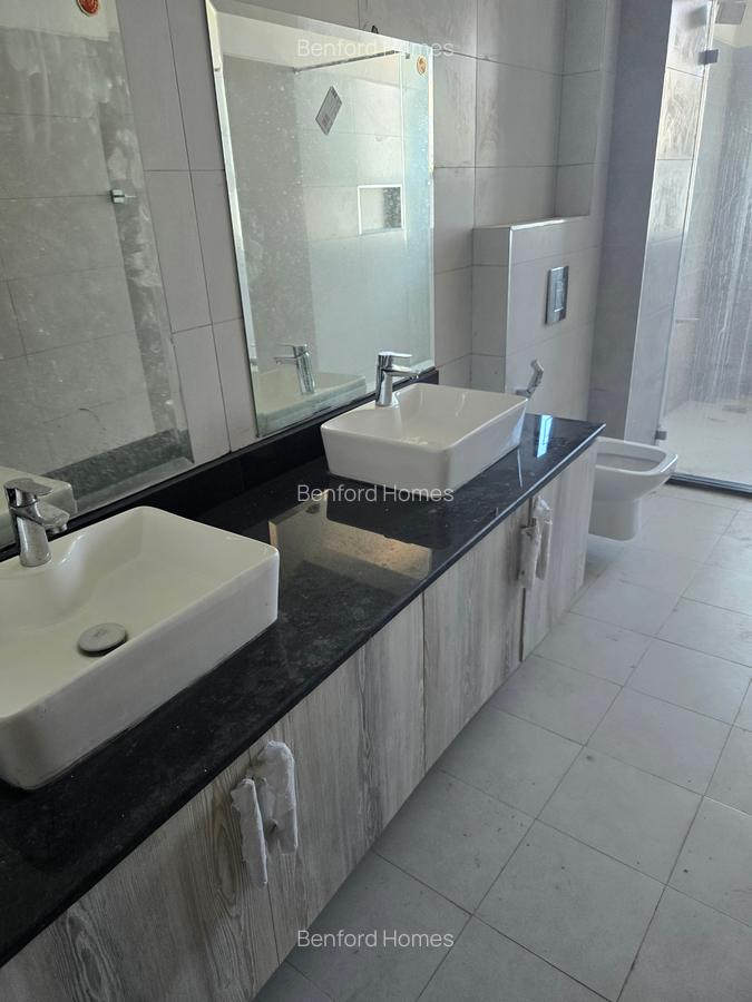 3 Bed Apartment with En Suite at Nyali - 10