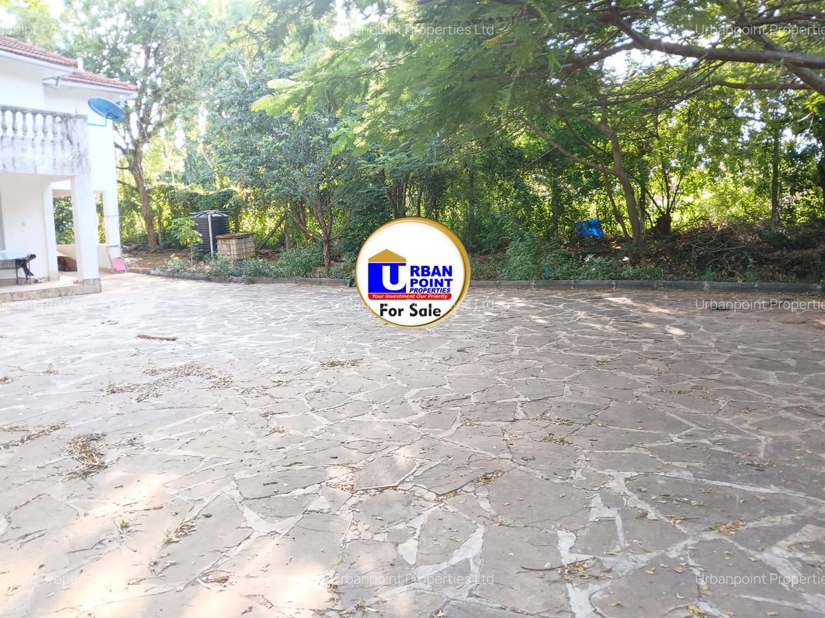 Commercial Land in Nyali Area - 5