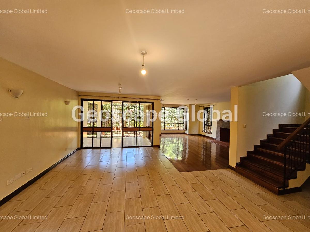 4 Bed Townhouse with En Suite in Runda - 1
