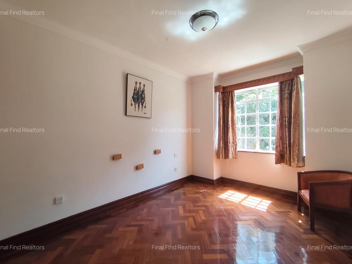 Serviced 3 Bed Apartment with En Suite in Westlands Area - 9