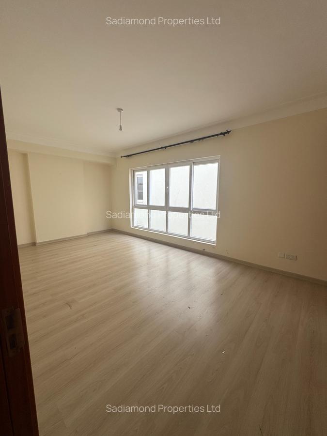 3 Bed Apartment with En Suite in Westlands Area - 6