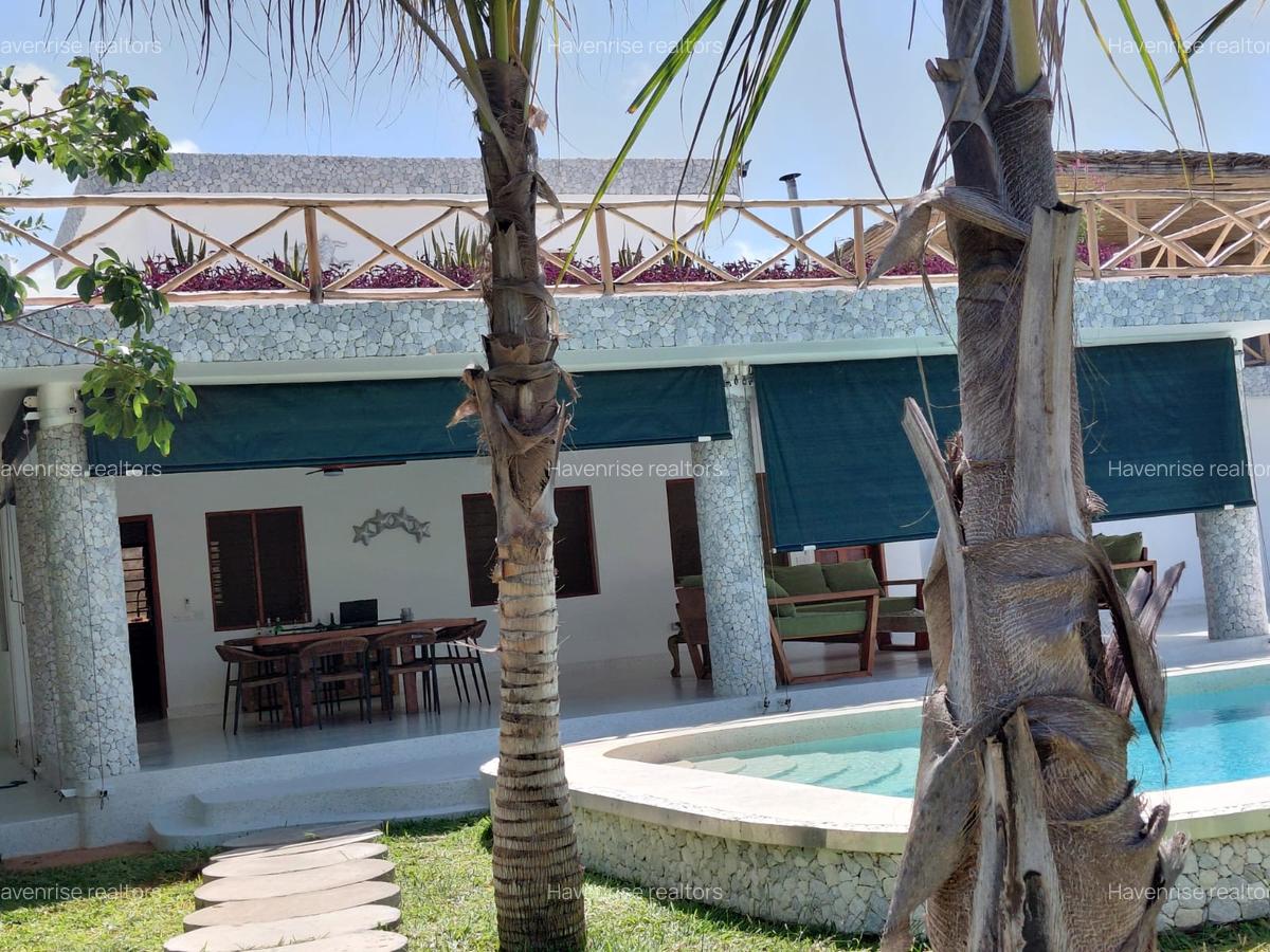 4 Bed House at Watamu - 17