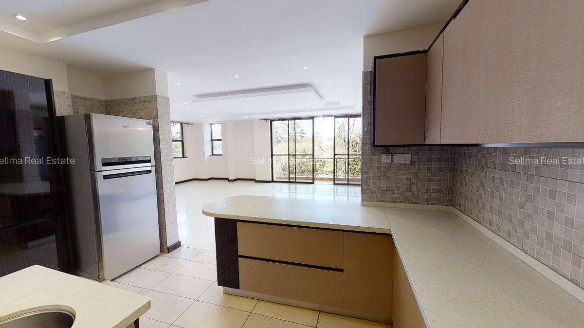 4 Bed Apartment with En Suite at General Mathenge - 10