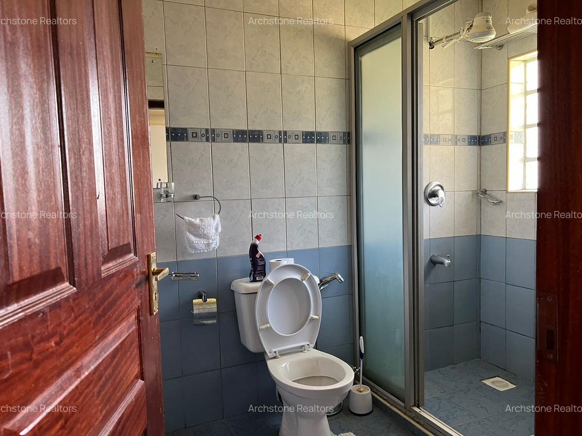 1 Bed House with Swimming Pool in Rosslyn - 6