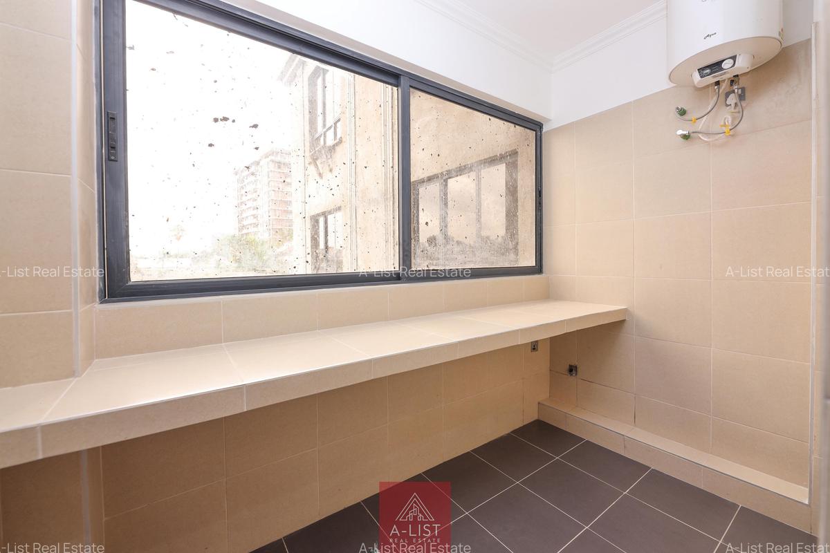 2 Bed Apartment with En Suite at Brookside Drive - 14