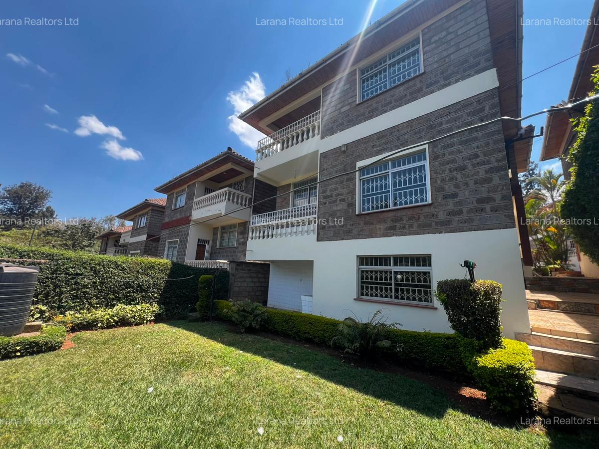 4 Bed Townhouse with En Suite at Kabarsiran - 2