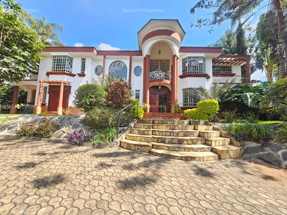 5 Bed House with En Suite in Nyari - 1