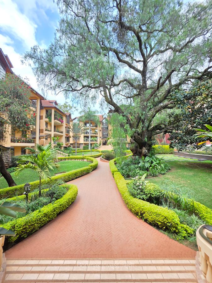 3 Bed Apartment with En Suite at Lavington Green - 2
