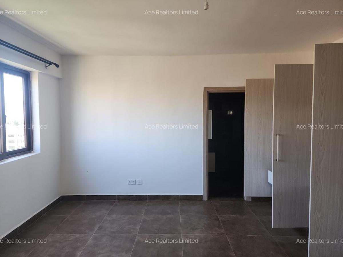 2 Bed Apartment with En Suite at Raphta Road - 11