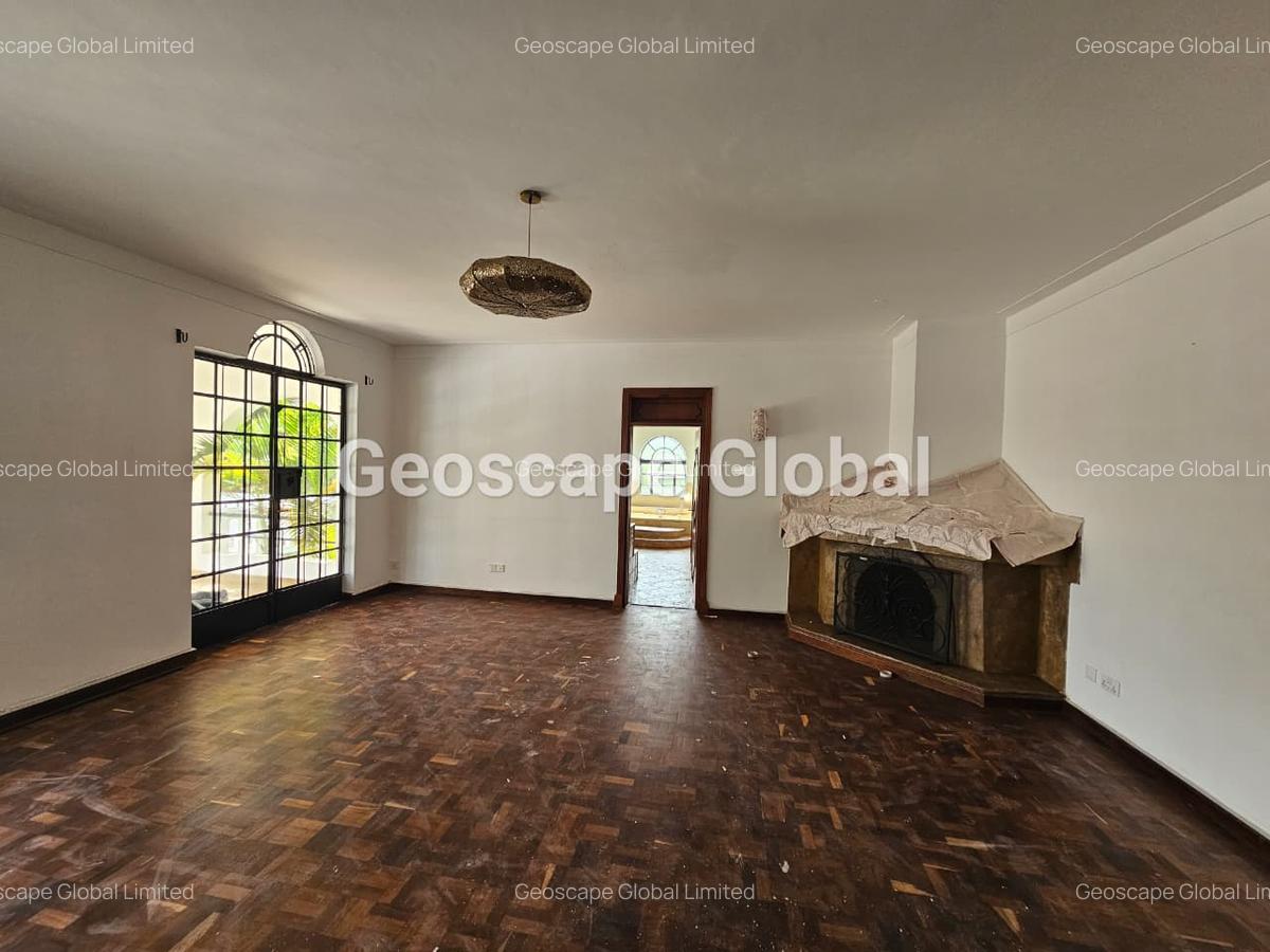 5 Bed House with En Suite in Thigiri - 12