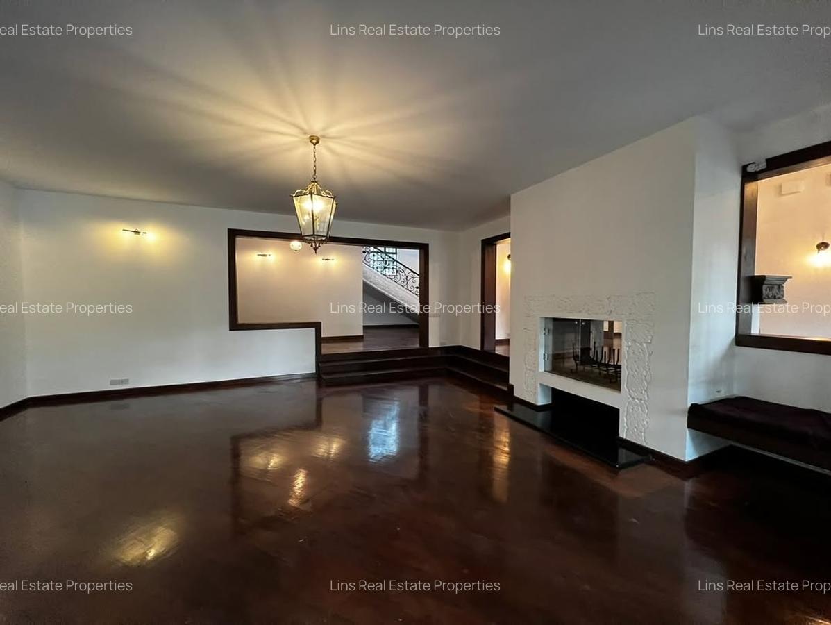 5 Bed House with En Suite in Kitisuru - 16