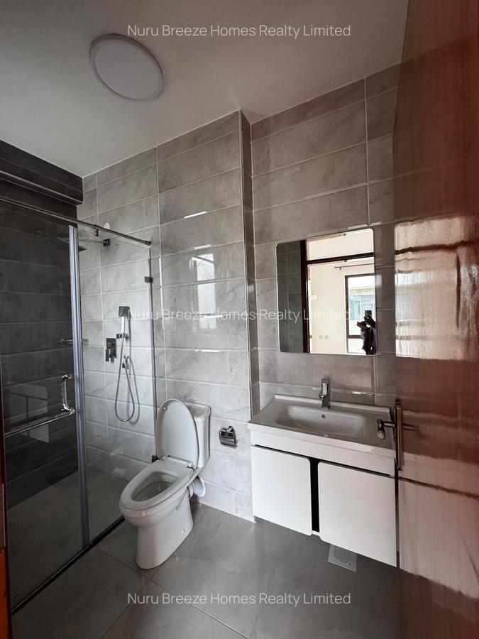 4 Bed Townhouse with En Suite in Runda - 20