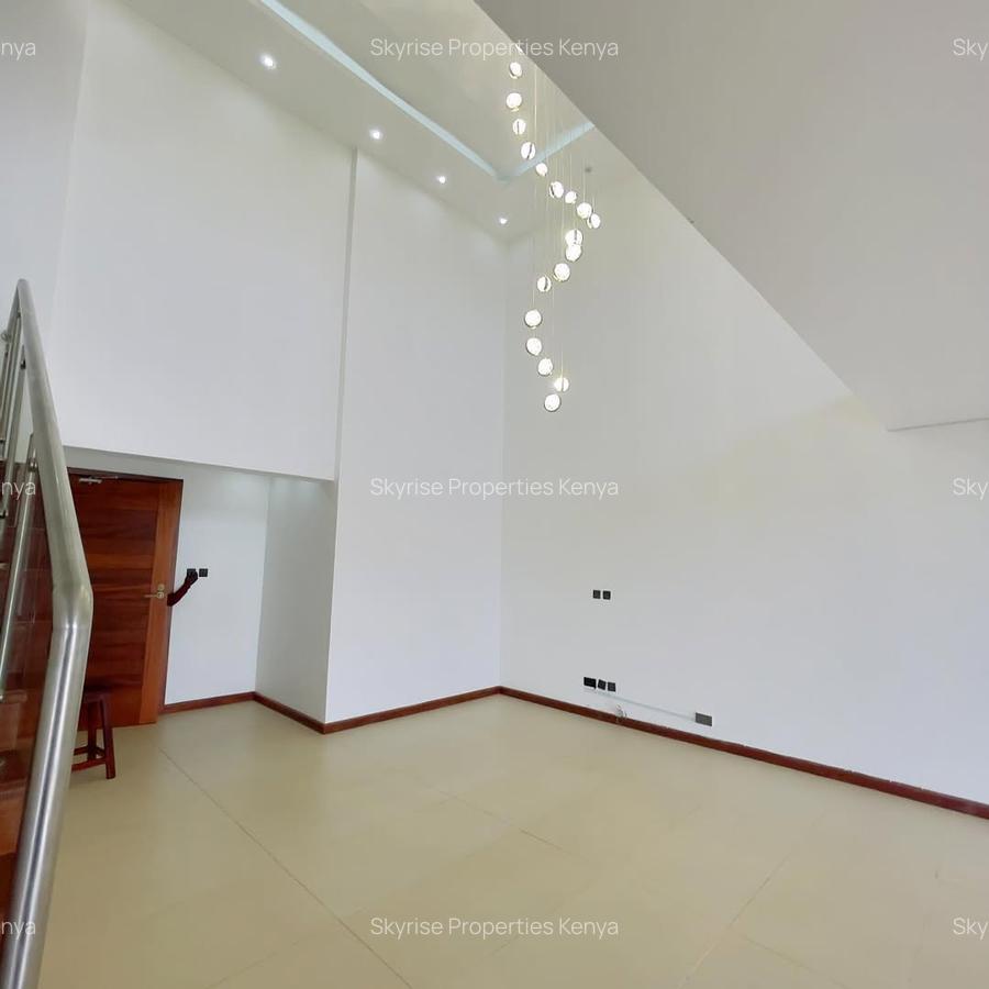 5 Bed Apartment with En Suite in General Mathenge - 5